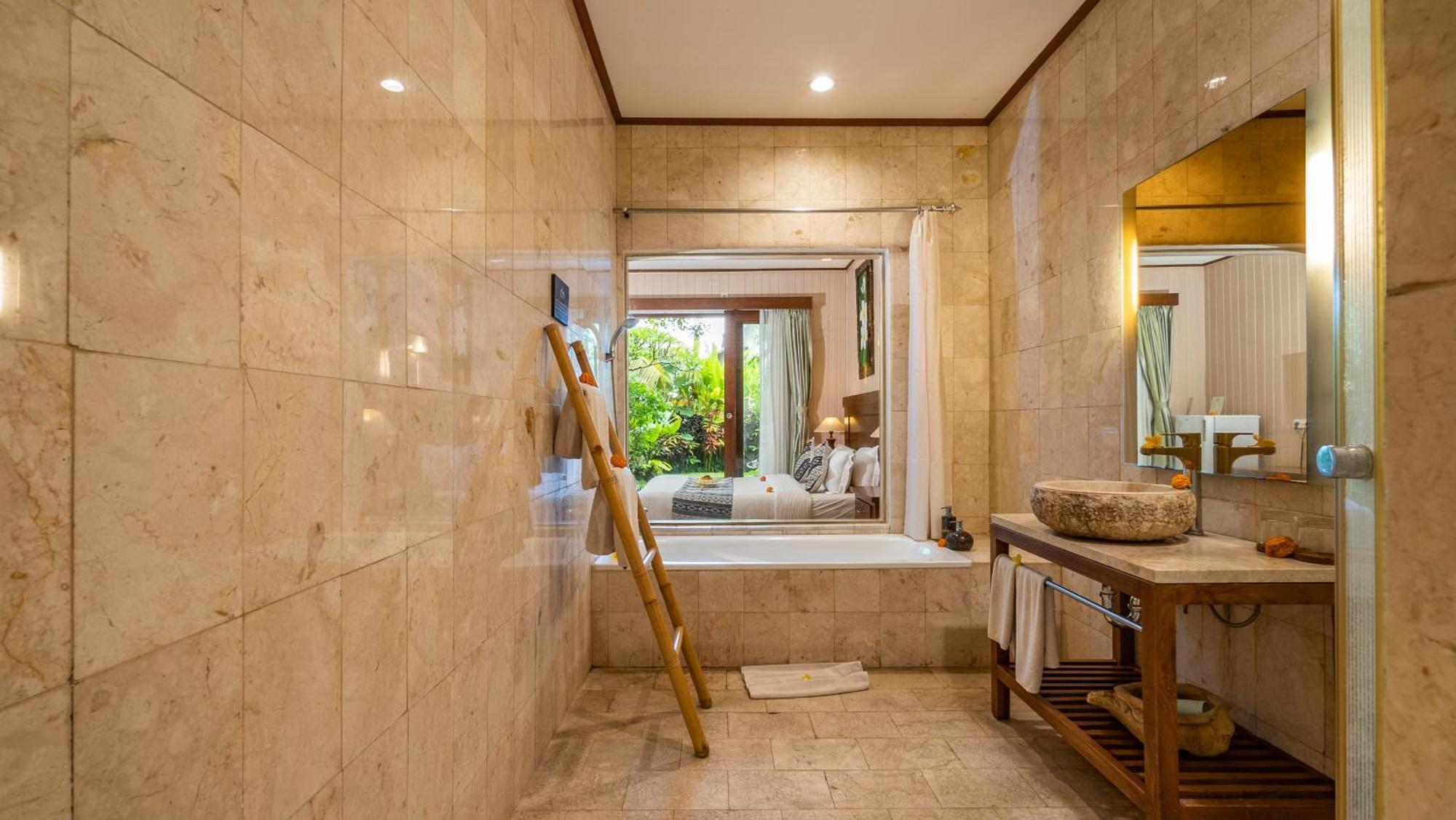 Gita Maha Ubud Hotel By Mahaputra-Chse Certified Екстер'єр фото