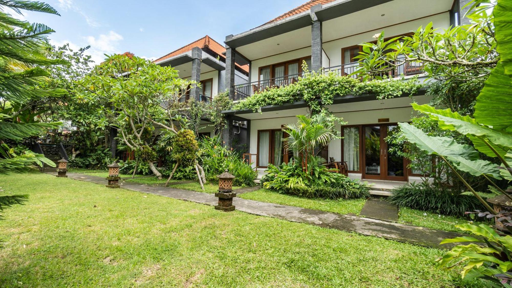 Gita Maha Ubud Hotel By Mahaputra-Chse Certified Екстер'єр фото